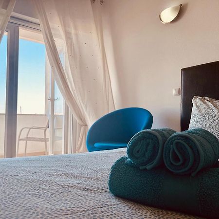 Lagos Main Avenue Studio With Marina View Balcony 외부 사진